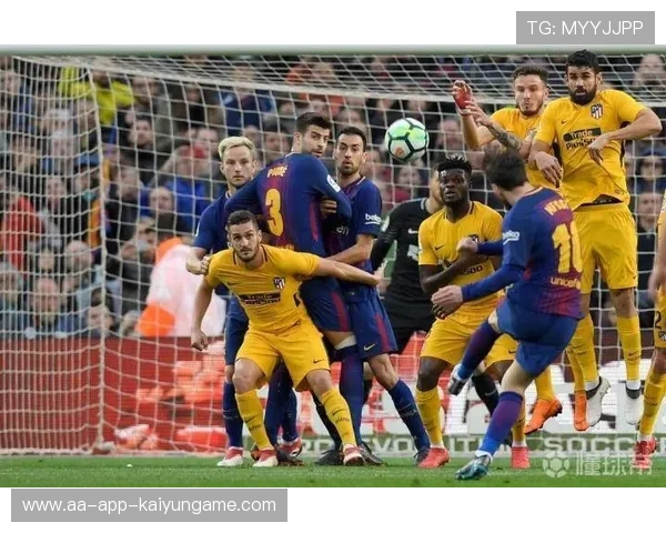 控球风格与反击效率比较:策略之争中的智慧与魅力 控球风格与反击效率比较:策略之争中的智慧与魅力