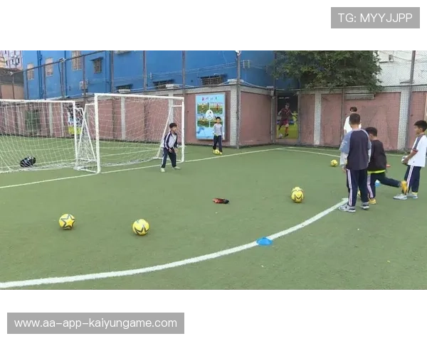 中国足球体教融合背景下学生足球潜力释放，校园足球体教融合的核心问题