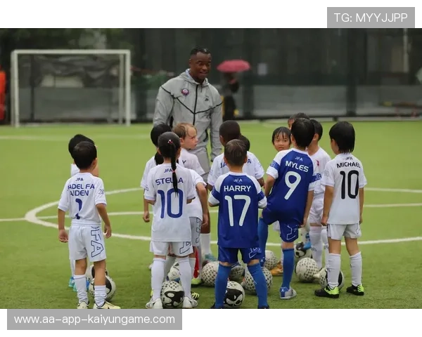 中国足球是否忽视了球员的意志品质训练，中国足球迷的心理