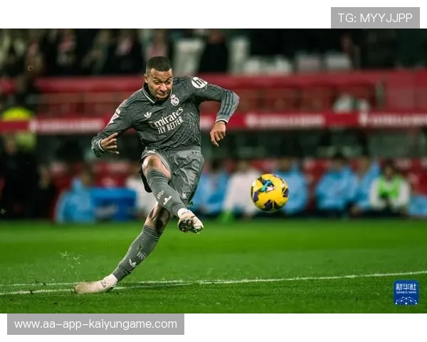 维尼修斯边路极速超车助攻贝林厄姆，皇马锁定主场两胜局